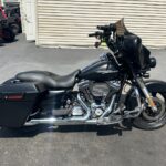 2013 FLHX Street Glide dealer CT